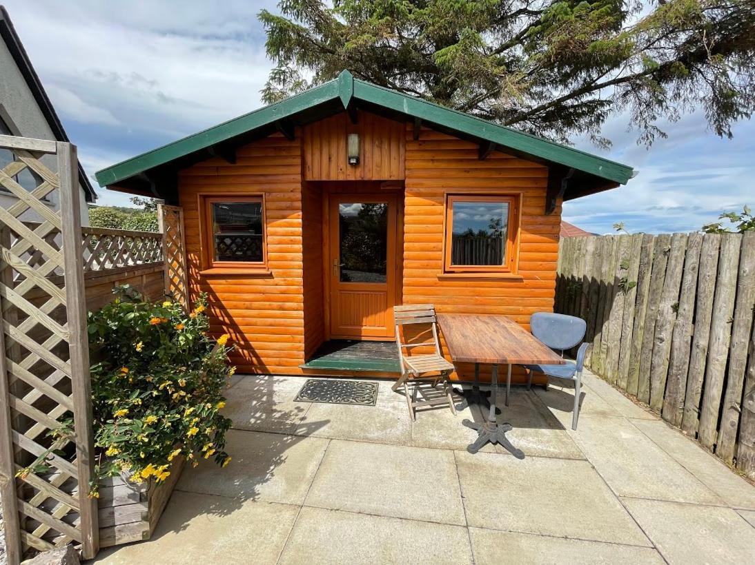 Ferienwohnung The Mended Drum Fortrose Exterior foto